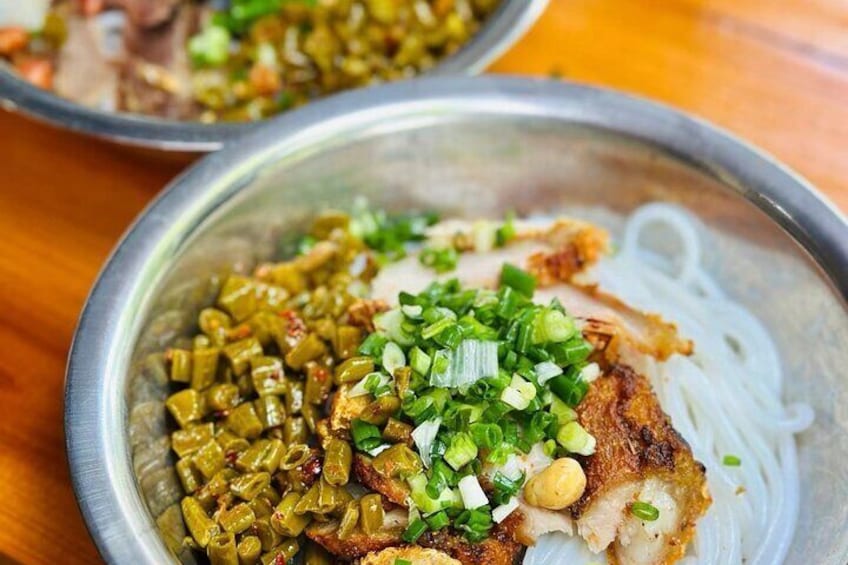 Wukong Guilin Neighborhood Food Tour