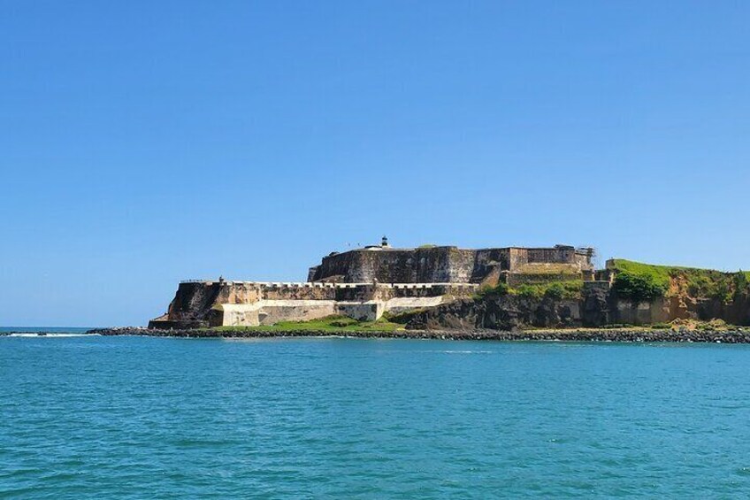 San Juan Bay Day Cruise with Drink and Snacks