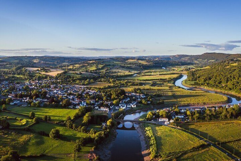 From Cardiff: Wye Valley's Wonders and Beyond Full-Day Tour