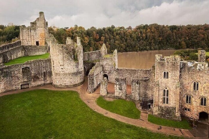 From Cardiff: Wye Valley's Wonders and Beyond Full-Day Tour