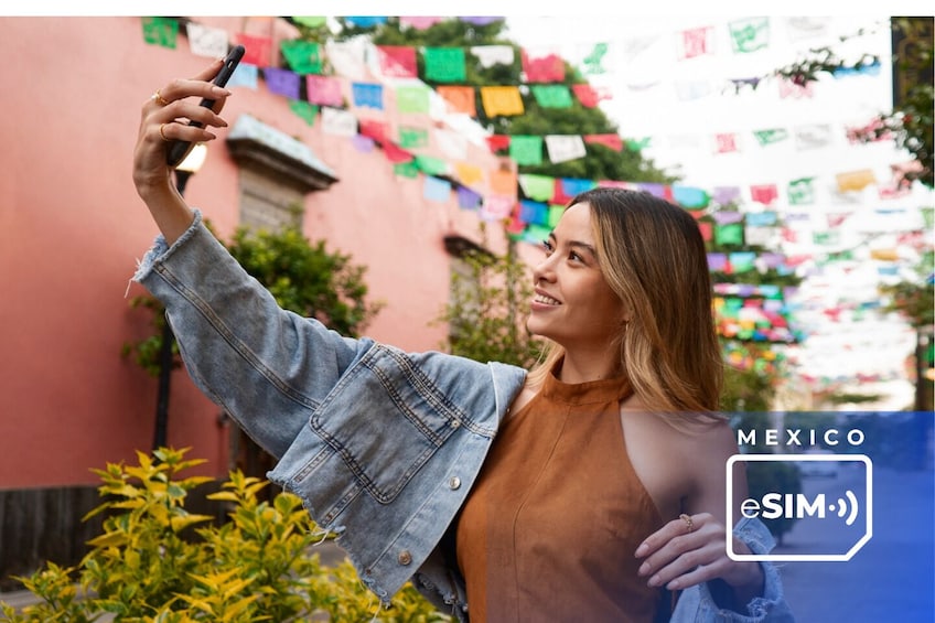 Cancun: Unlimited Mexico Internet with eSIM Mobile Data Plan