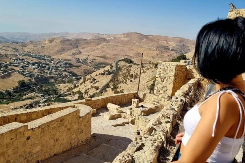 4 Hour Private Guided Tour in Jerash and Ajloun From Dead Sea