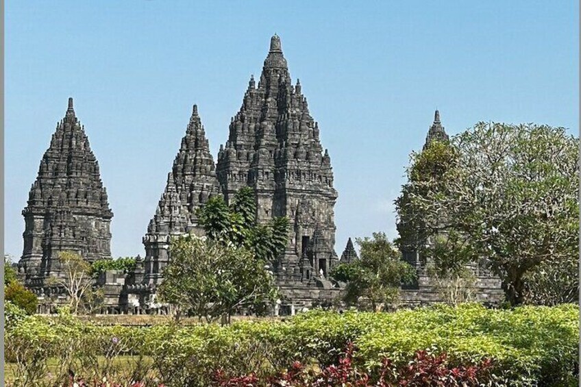 Private Tour of Prambanan Temple and Merapi Lava