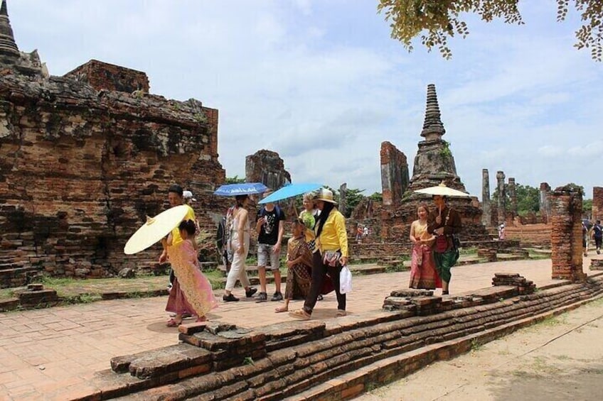 Private Day Tour at Ayutthaya Historic Park from Bangkok