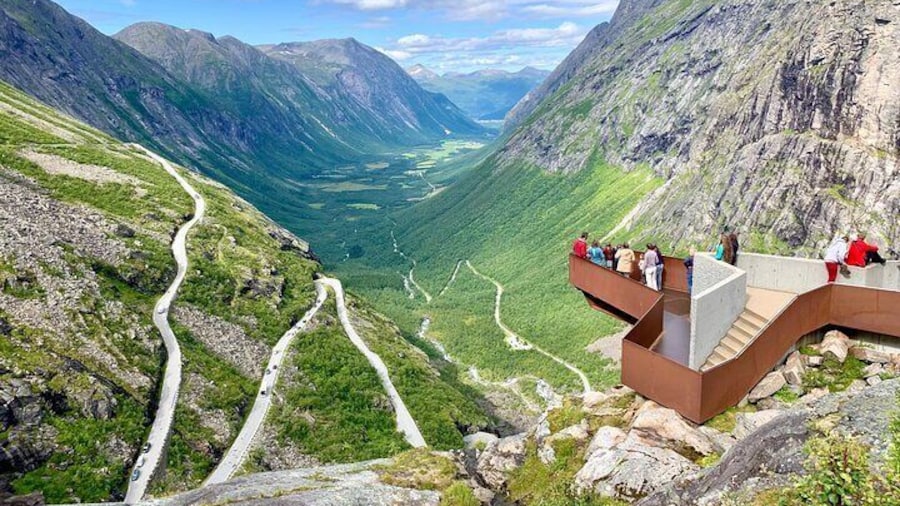 Trollstigen viewpoint