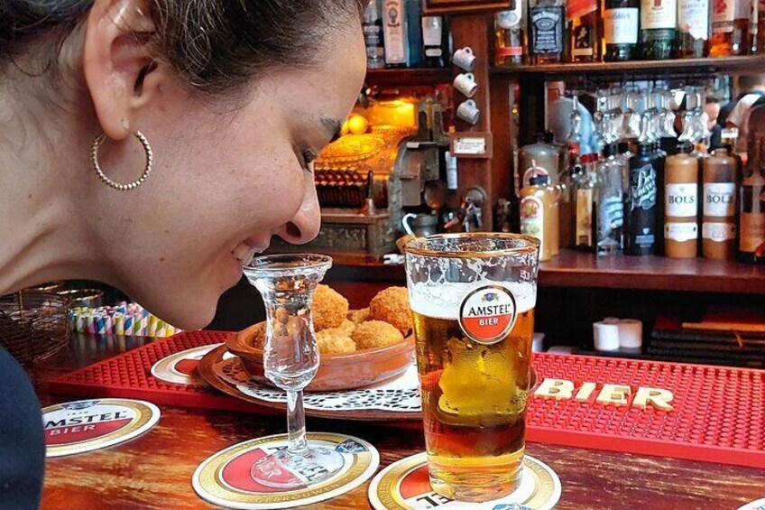 Amsterdam private walking tour with Local Dutch Guide