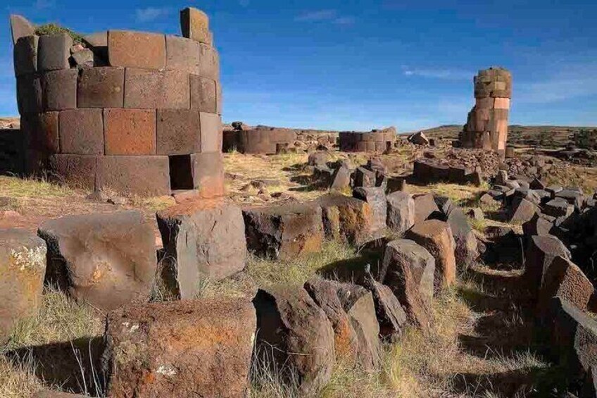 Chullpas of Sillustani | Puno's Ancient Mysteries