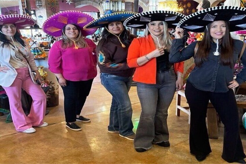3 Hour Pink Store Lunch and Area Shopping in Palomas, Mexico