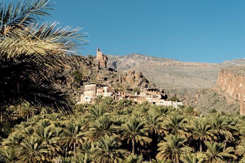 Full Day Trip to Nizwa and Jabal Akhdar from Muscat