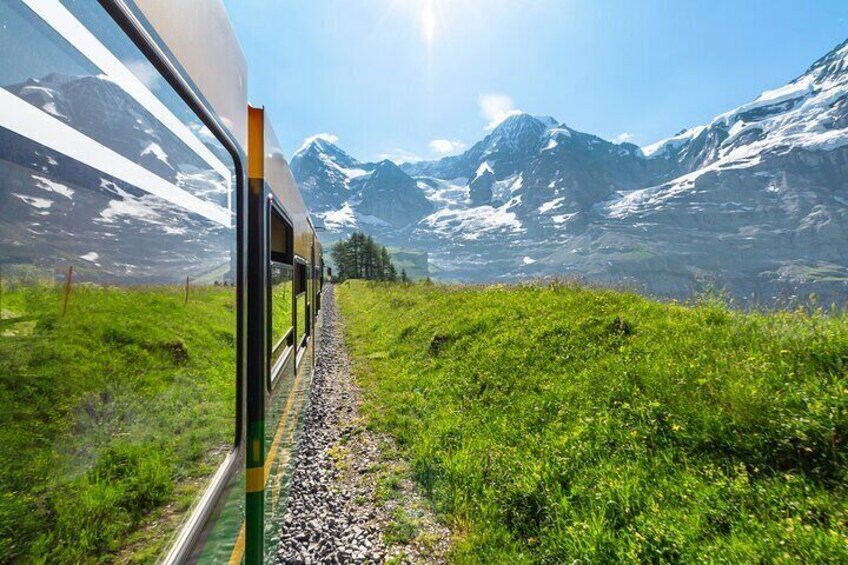 cog railway to Kleine Scheidegg