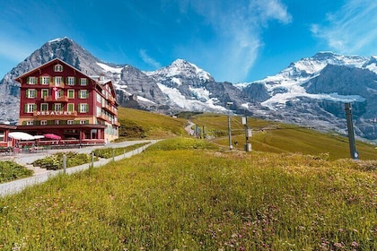 Grindelwald and Lauterbrunnen Private Tour from Bern