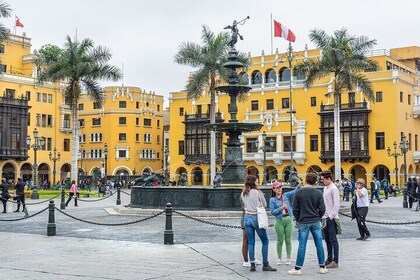 Half-Day Tour in Historic Centre and Miraflores