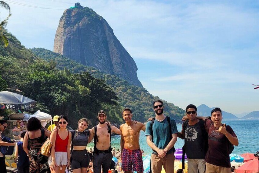 Shared Walking Tour of Rio de Janeiro Highlights 