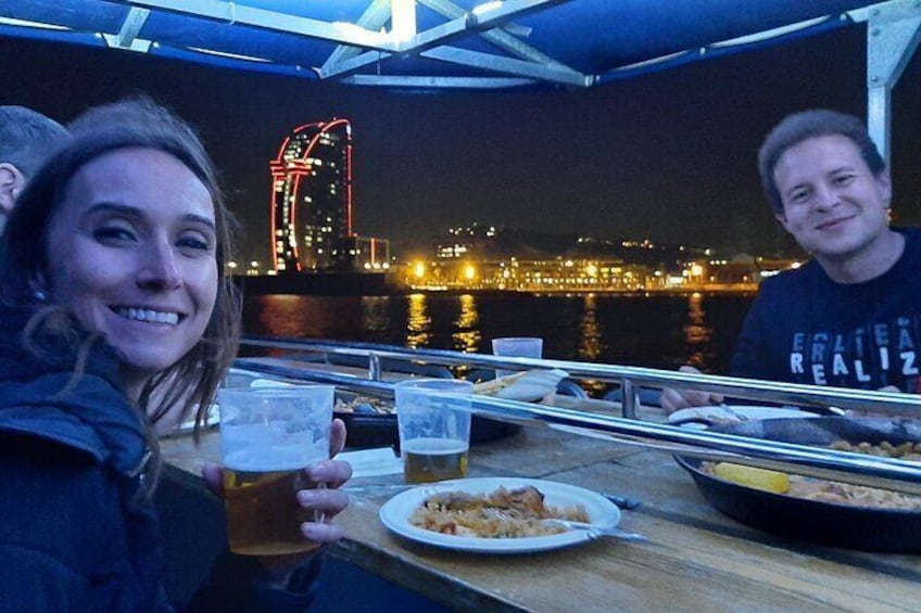 Barcelona Evening Cruise with Dinner and Drinks