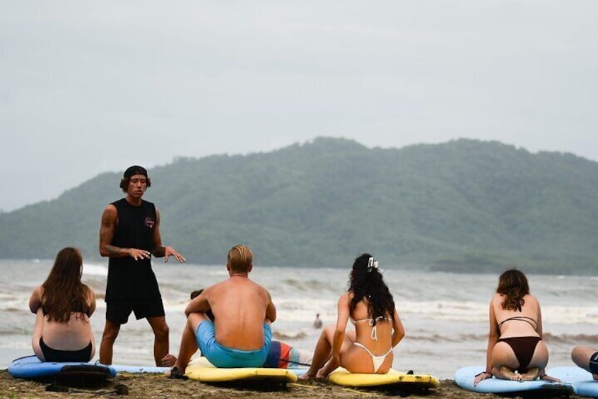 Surf Lessons in Tamarindo Beach