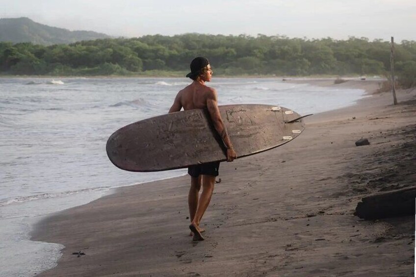 Surf Lessons in Tamarindo Beach