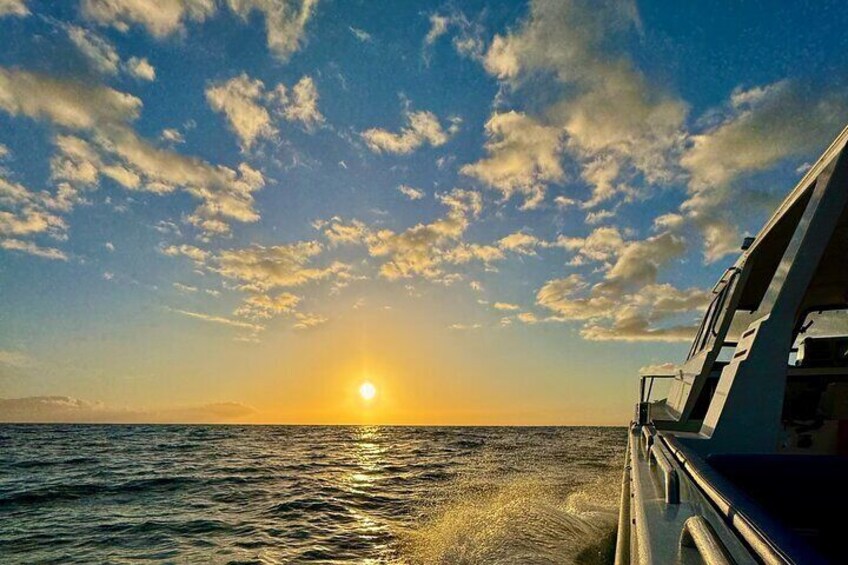 Calheta-Cabo Girão Premium Private Boat at Morning or Sunset