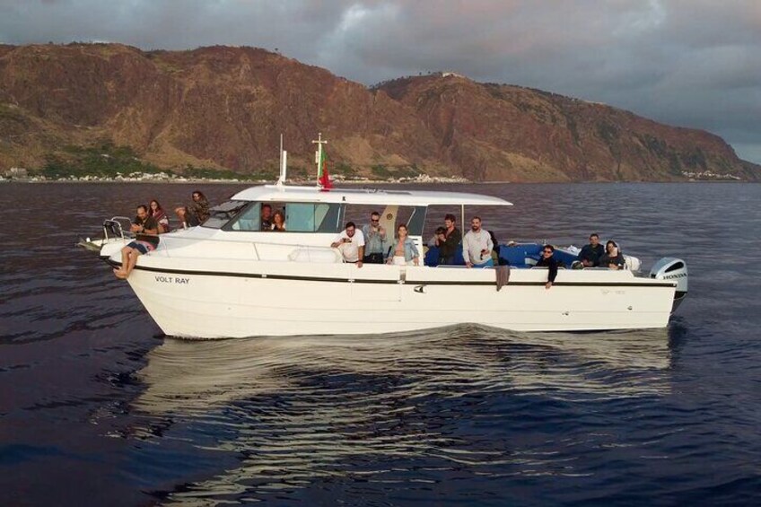 Calheta-Cabo Girão Premium Private Boat at Morning or Sunset