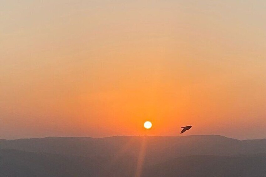 Sunset at Monsoon Palace by Electric Cycle Tour