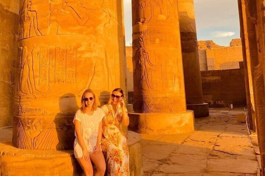 Day trip Komombo and Edfu Temples From Aswan to Luxor