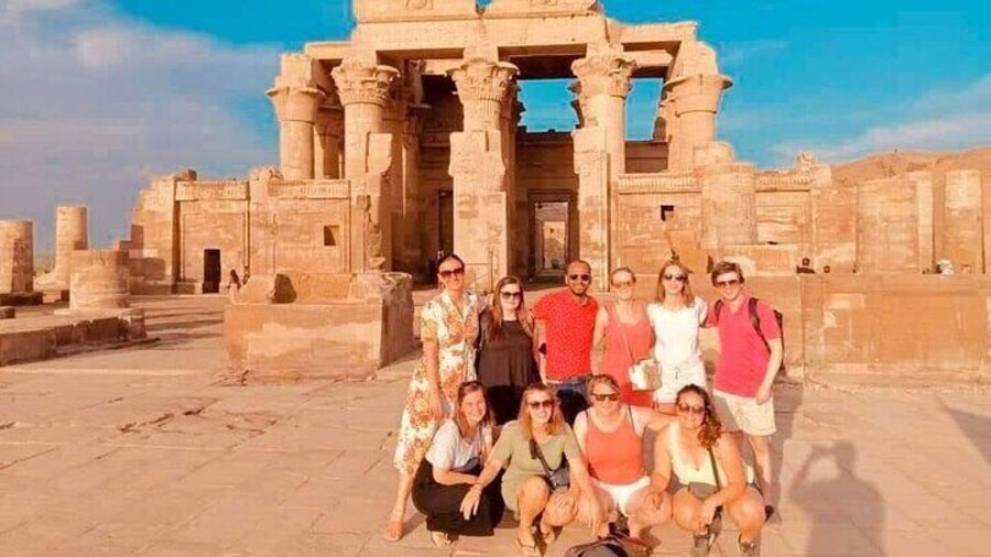 Day trip Komombo and Edfu Temples From Aswan to Luxor