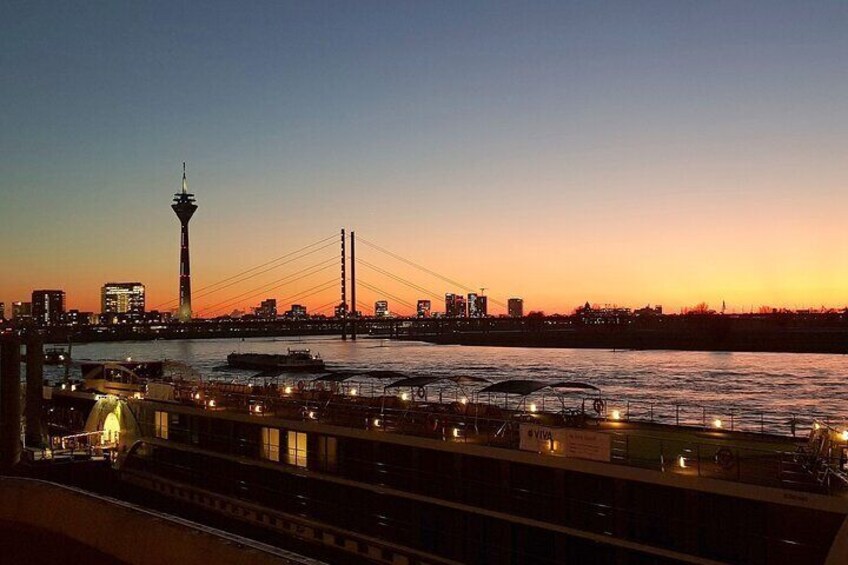 Düsseldorf 2 Hour Exclusive Private Guided Walking Adventure