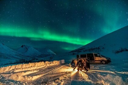 Tour en safari por las auroras boreales de AURORA DAİLY 8Invitado Foto grat...