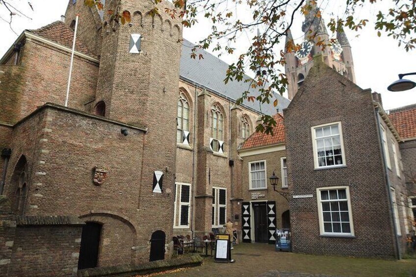 Discover Delft hidden gems on a self-guided walking tour!