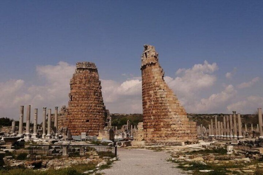 Perge, Aspendos and Kurşunlu Waterfall Tour From Side