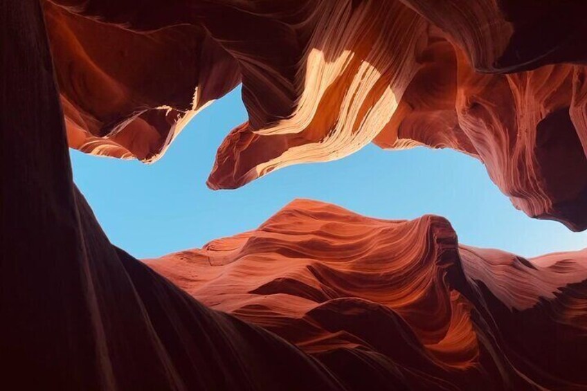 Lower Antelope Canyon in Page Walking Tour with Navajo Guide