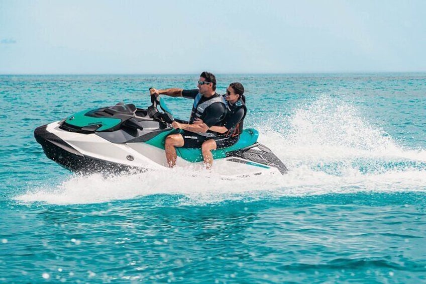 1 hour Luquillo Guided Jet Ski Tour to Las Picuas