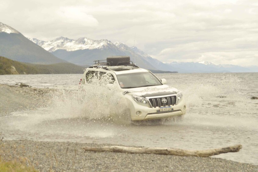 Picture 1 for Activity From Ushuaia: Off-Road Lakes Tour