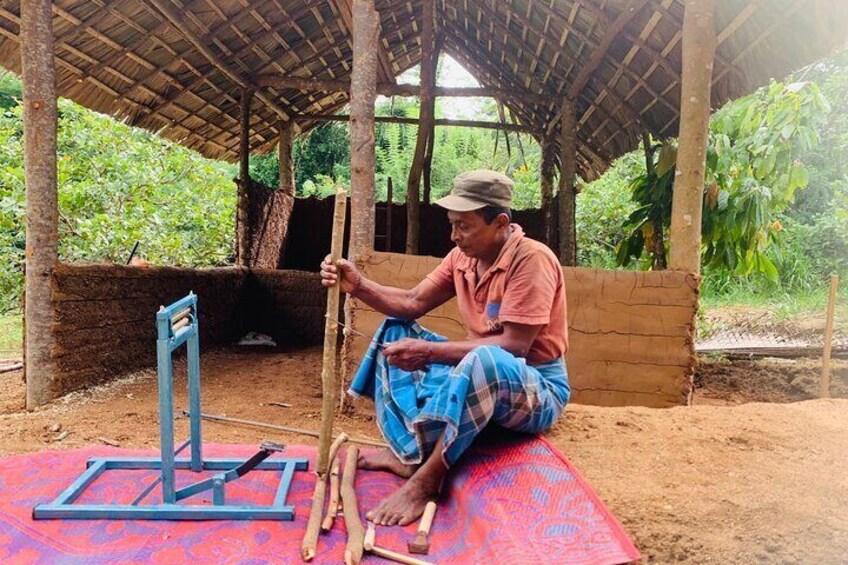 Interactive Cinnamon Experience where you can try the art of preparing Cinnamon Quills yourself