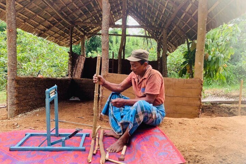 Interactive Cinnamon Experience where you can try the art of preparing Cinnamon Quills yourself