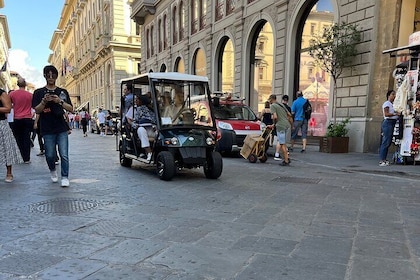 Panorama Golf Cart City Tours in the Centre of Florence.