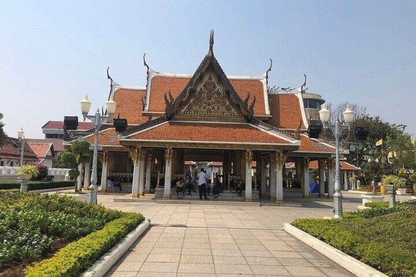 Bangkok 6hr Private Walking Tour with Government Licensed Guide