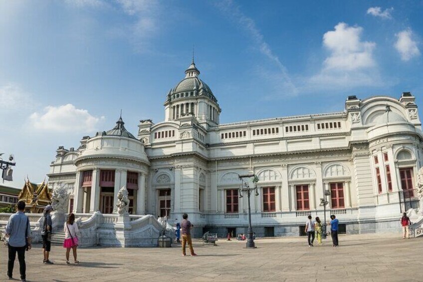 Bangkok 6hr Private Walking Tour with Government Licensed Guide