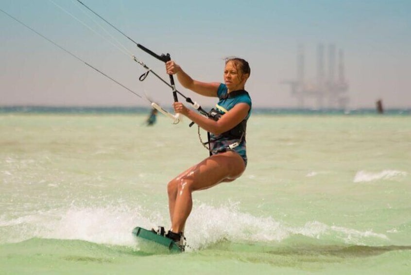 4 Days Ultimate Kite Surfing Adventure with Transfers - Hurghada