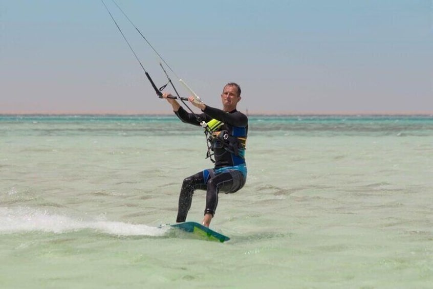 4 Days Ultimate Kite Surfing Adventure with Transfers - Hurghada