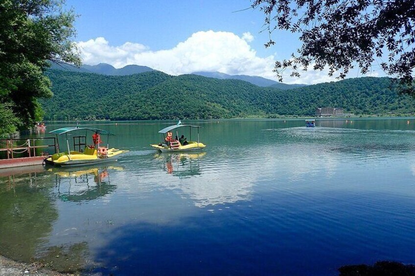 Gabala and Shamakhi Tour with Guide