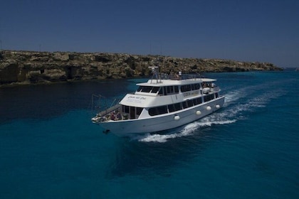 Egadi Shuttle Tour the beauties of Favignana and Levanzo