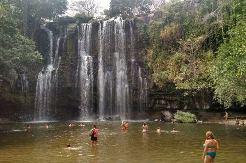 Rio Celeste Private Tour + Sloth Sanctuary + Butterfly
