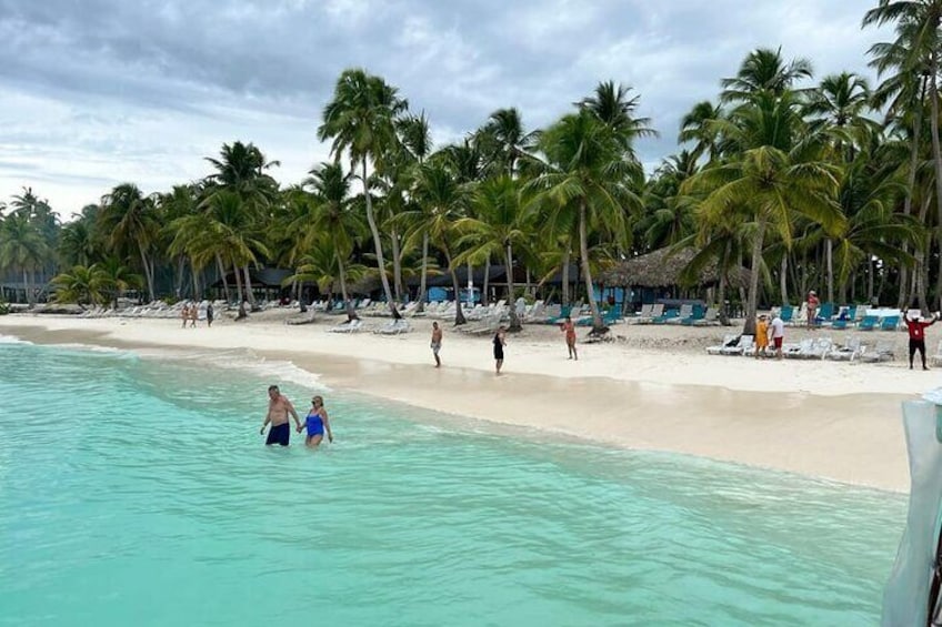 Punta Cana Saona Island Tour from Santo Domingo 