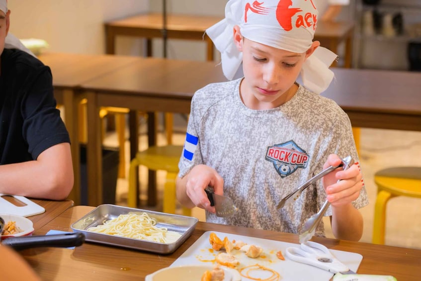 Picture 9 for Activity Mt. Fuji: Ramen Cooking Class with Souvenir