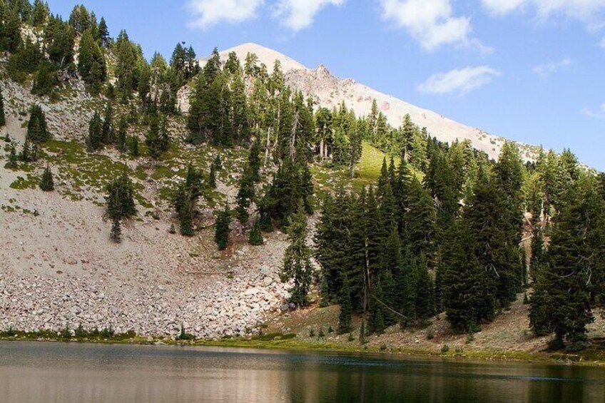 Self Guided Driving Audio Tour of Lassen Volcanic National Park