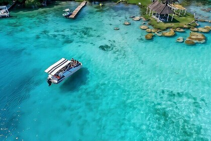 Bacalar Tour: Magical Town and Lagoon of the 7 Colours