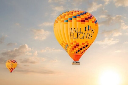 Hot Air Balloon Dubai Exotic Sunrise With Buffet Breakfast