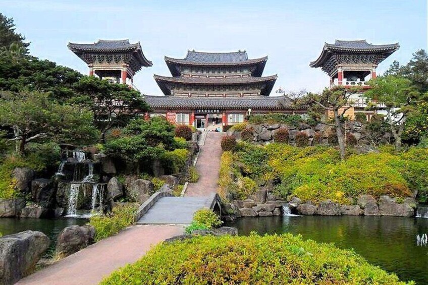 Jeju Customized Private Car Tour