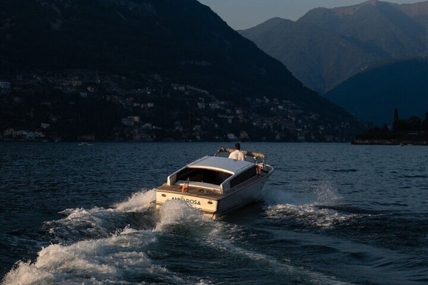 3 hour Luxury Private Boat Tour on Lake Como