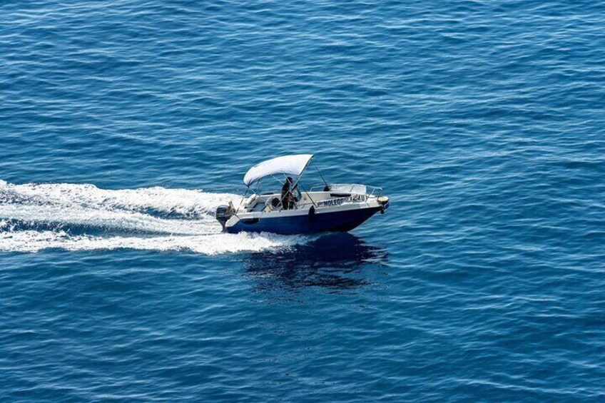 Private Speedboat To Hula Hula Island With Parasailing - Hurghada